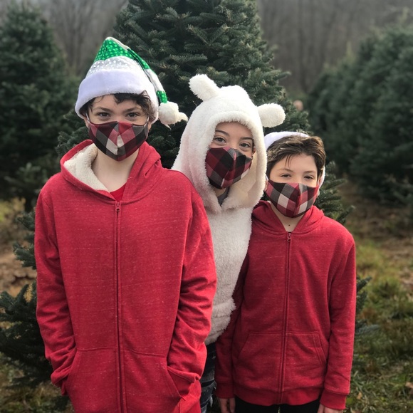 Meet your Posher, Nikki - Picture 2 of 4